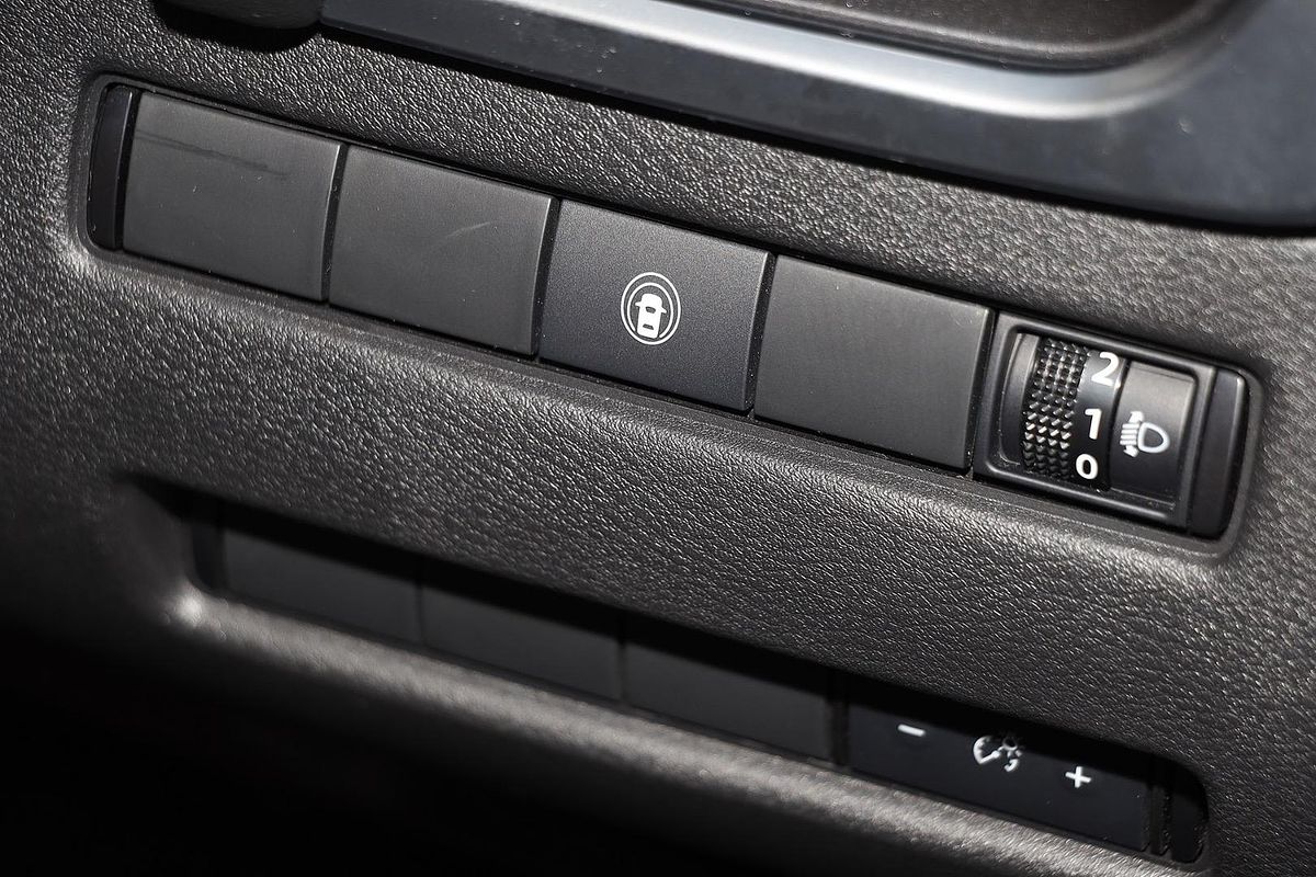 2024 Nissan X-TRAIL ST T33