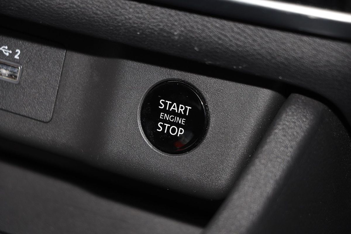 2024 Nissan X-TRAIL ST T33