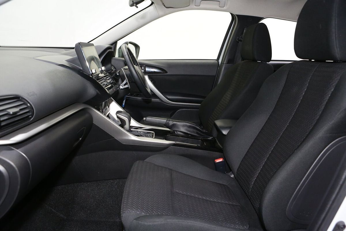 2021 Mitsubishi Eclipse Cross ES YB