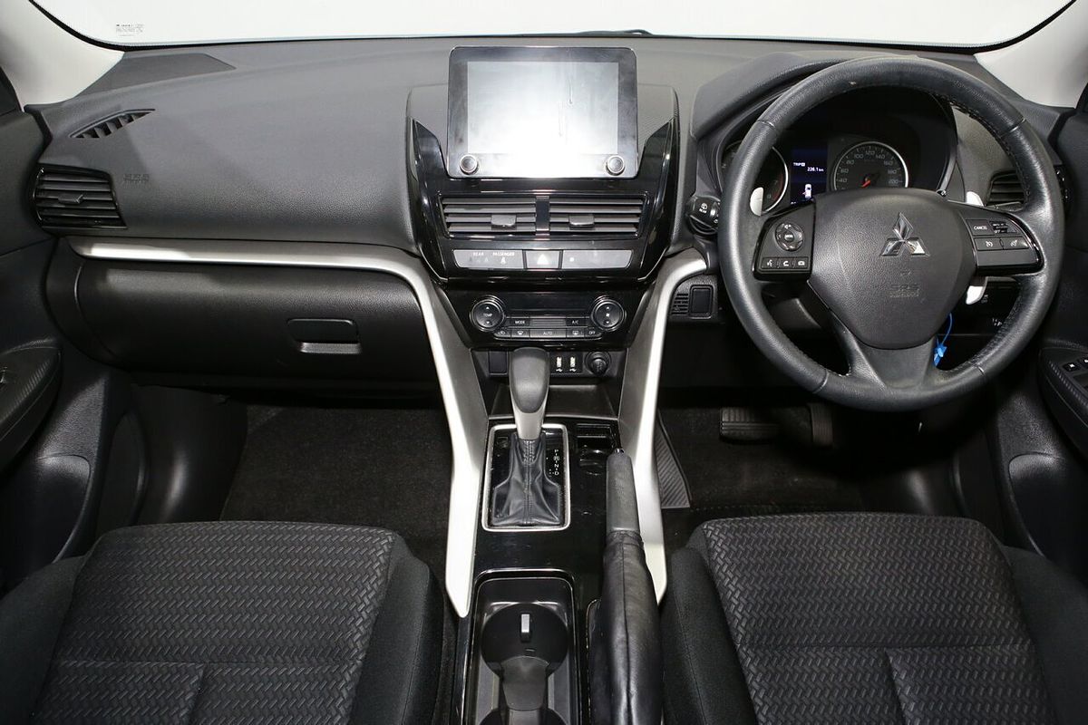 2021 Mitsubishi Eclipse Cross ES YB