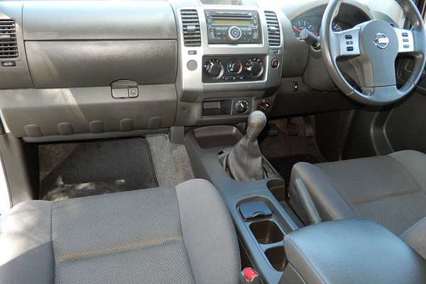 2010 Nissan Navara RX D40 4X4