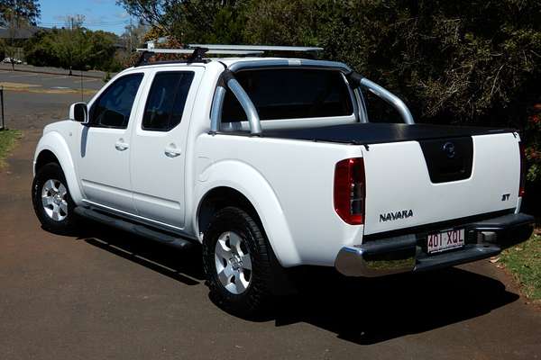 2010 Nissan Navara RX D40 4X4
