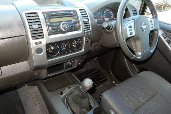 2010 Nissan Navara RX D40 4X4