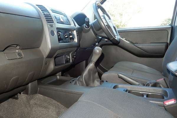 2010 Nissan Navara RX D40 4X4