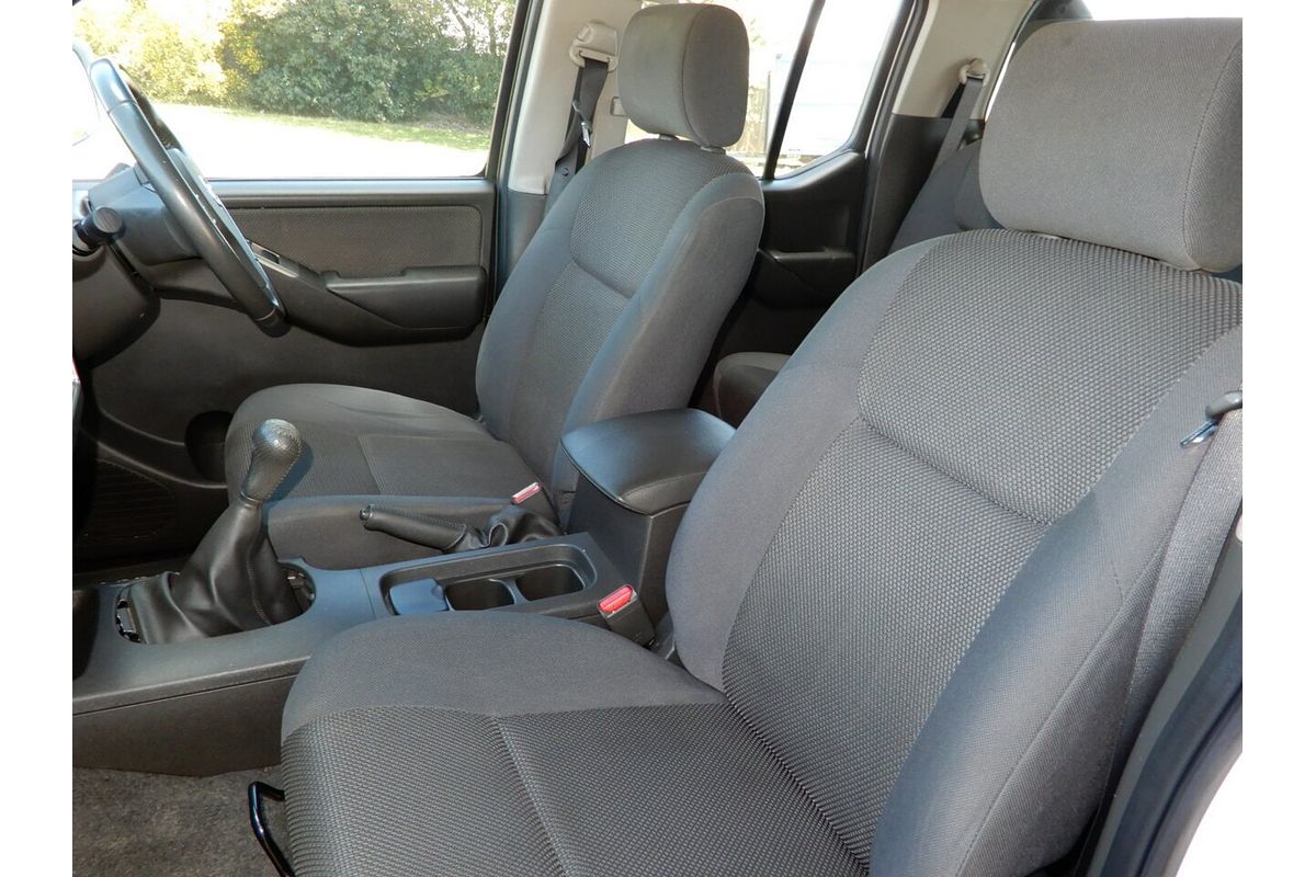2010 Nissan Navara RX D40 4X4