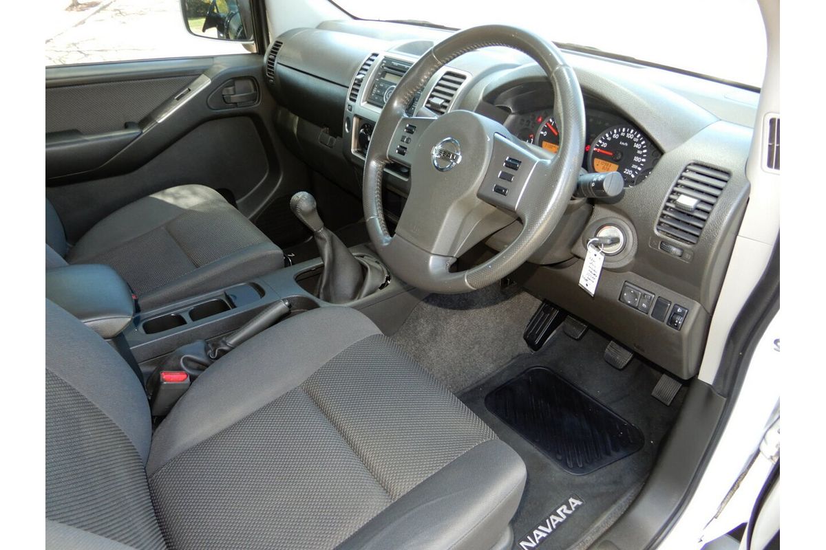 2010 Nissan Navara RX D40 4X4