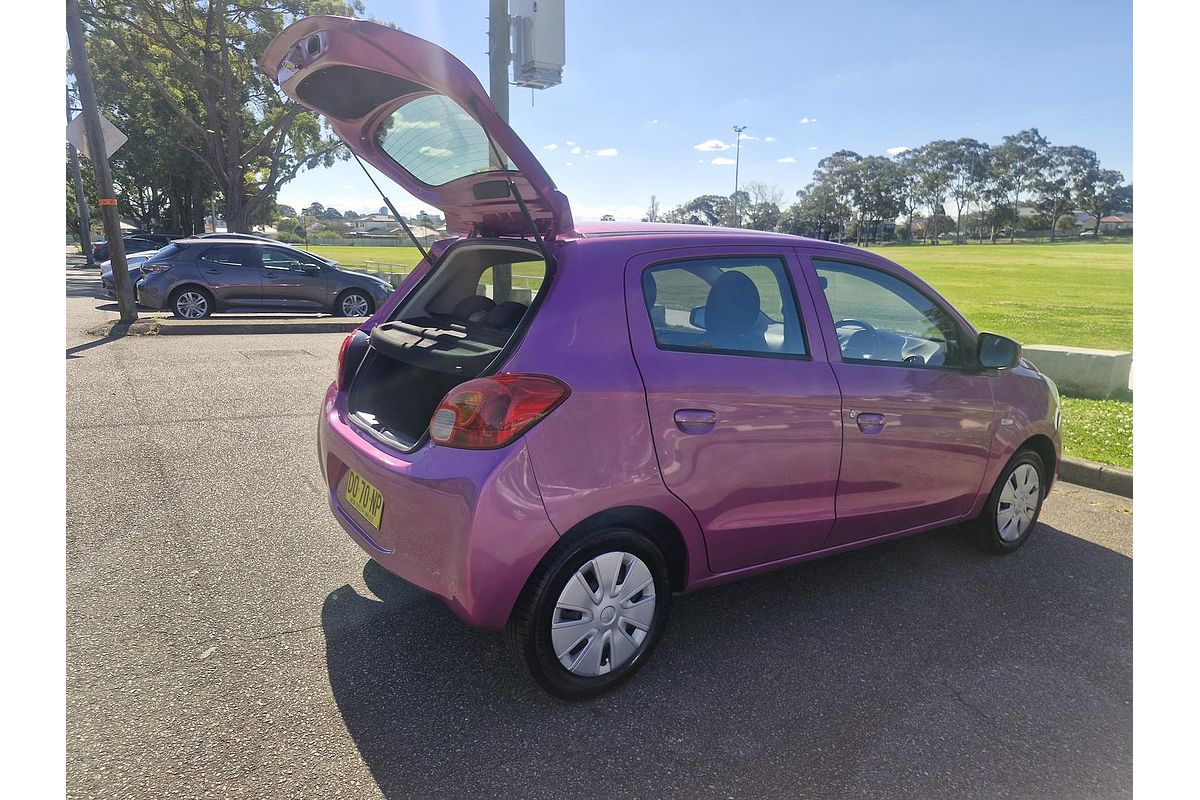 2014 Mitsubishi Mirage ES LA