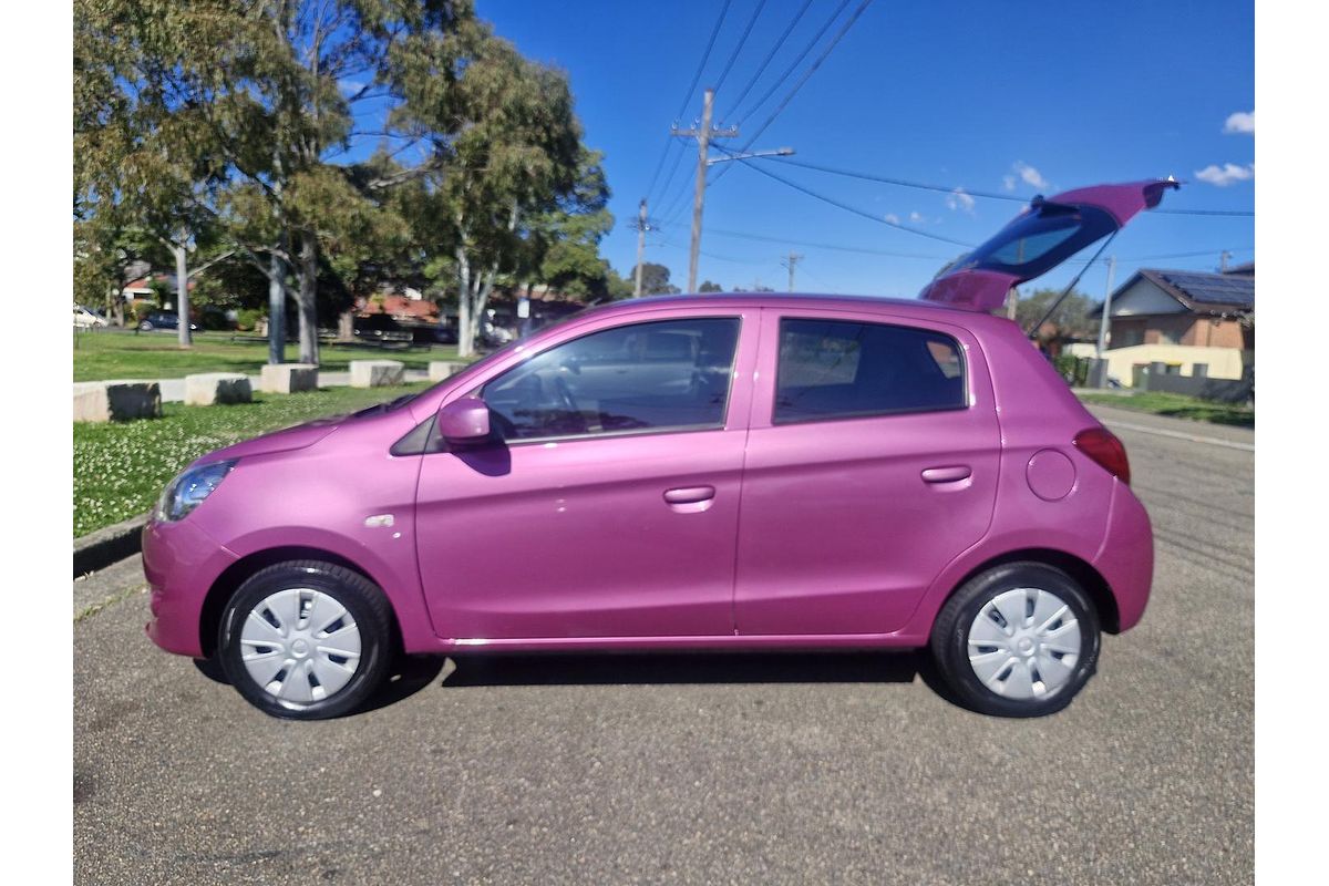 2014 Mitsubishi Mirage ES LA