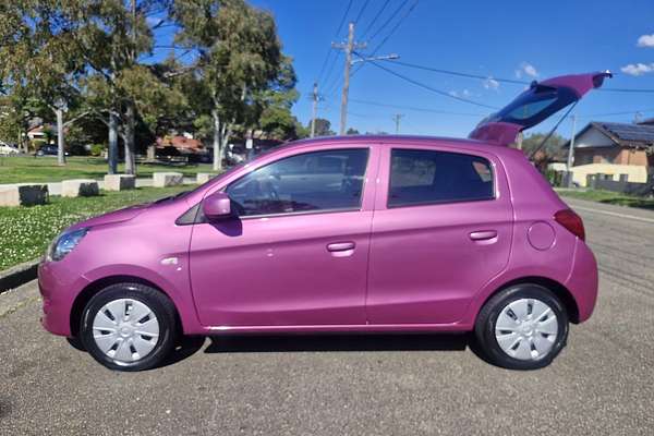 2014 Mitsubishi Mirage ES LA
