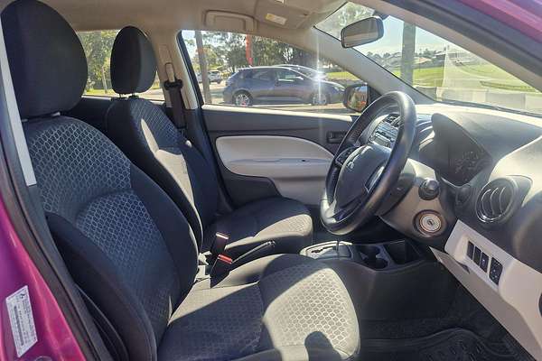 2014 Mitsubishi Mirage ES LA