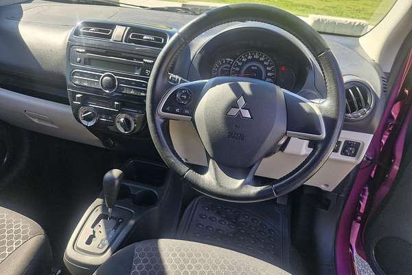 2014 Mitsubishi Mirage ES LA