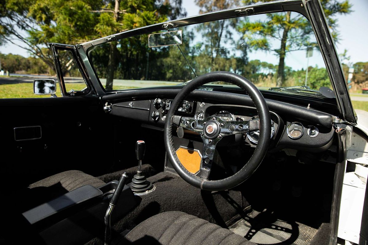 1970 MG B L Mk 2