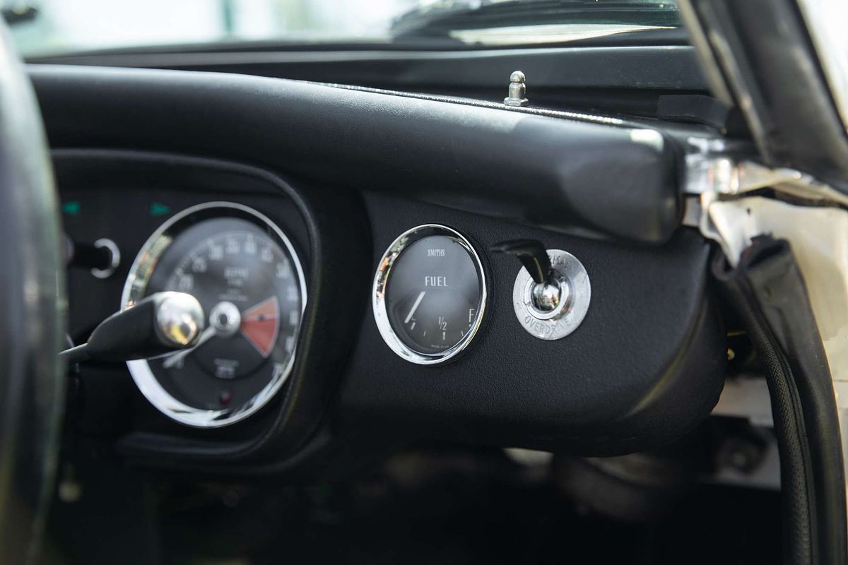 1970 MG B L Mk 2