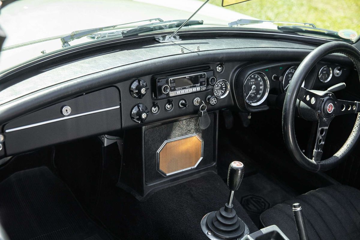 1970 MG B L Mk 2