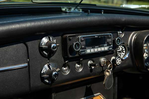 1970 MG B L Mk 2