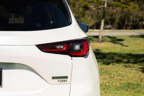 2022 Mazda CX-5 Akera KF Series