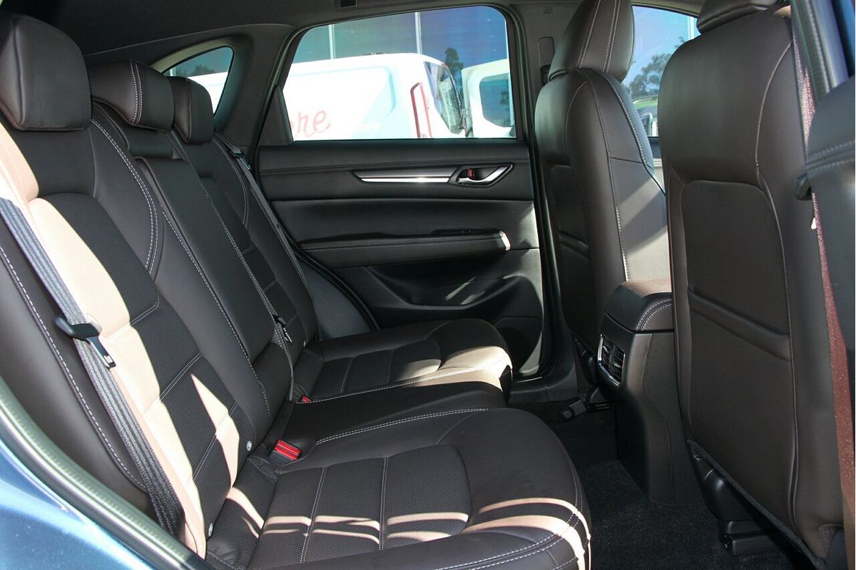 2024 Mazda CX-5 G35 Akera KF Series