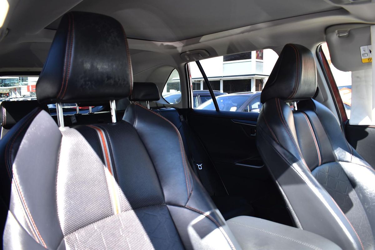 2019 Toyota RAV4 Edge AXAA54R