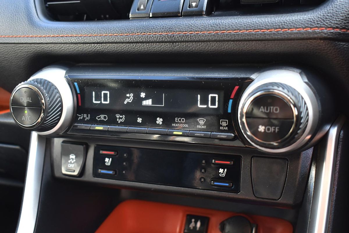 2019 Toyota RAV4 Edge AXAA54R