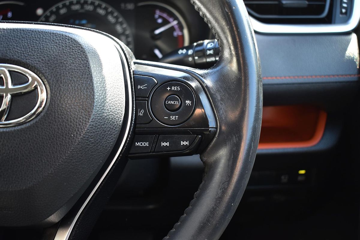 2019 Toyota RAV4 Edge AXAA54R