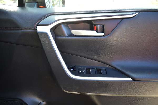 2019 Toyota RAV4 Edge AXAA54R
