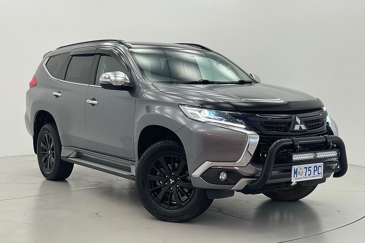 2019 Mitsubishi Pajero Sport Black Edition QE
