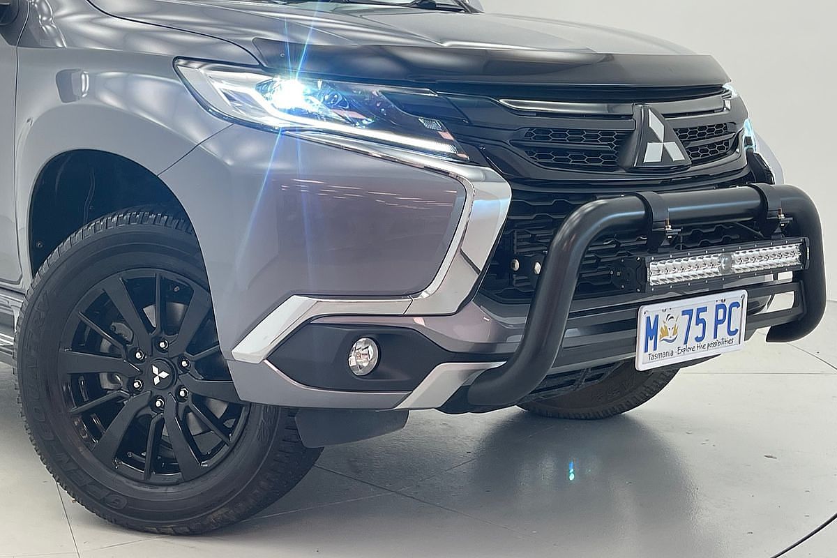 2019 Mitsubishi Pajero Sport Black Edition QE