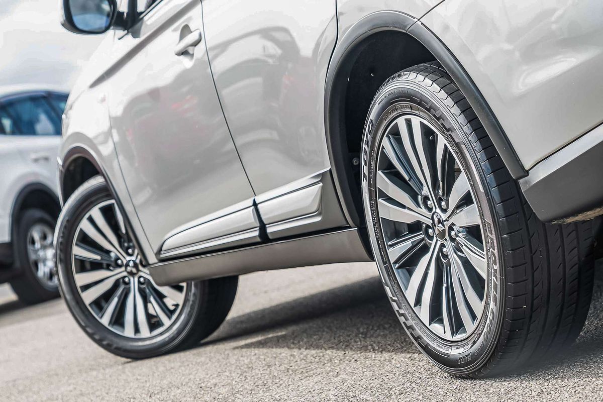 2018 Mitsubishi Outlander ES ZL