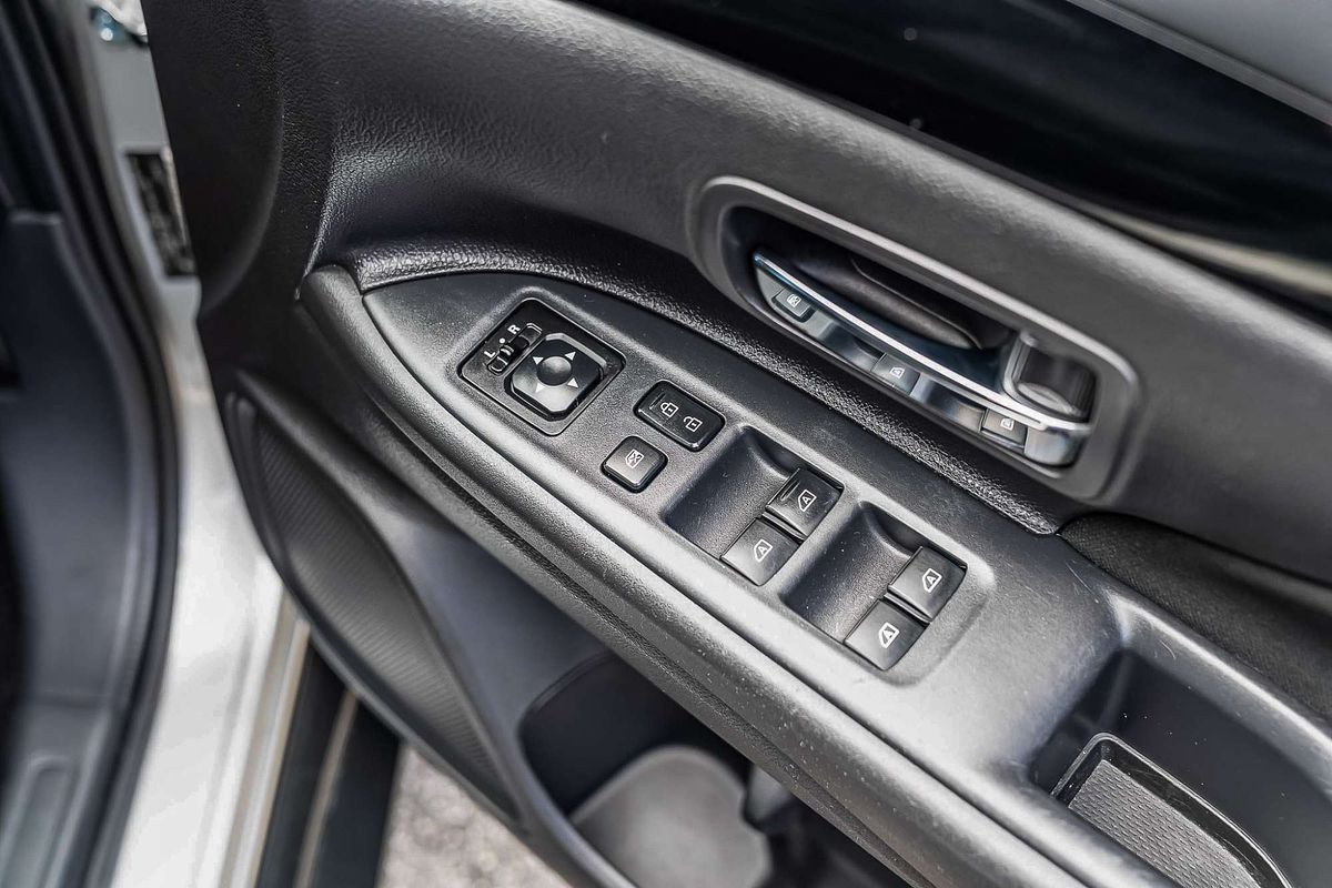 2018 Mitsubishi Outlander ES ZL