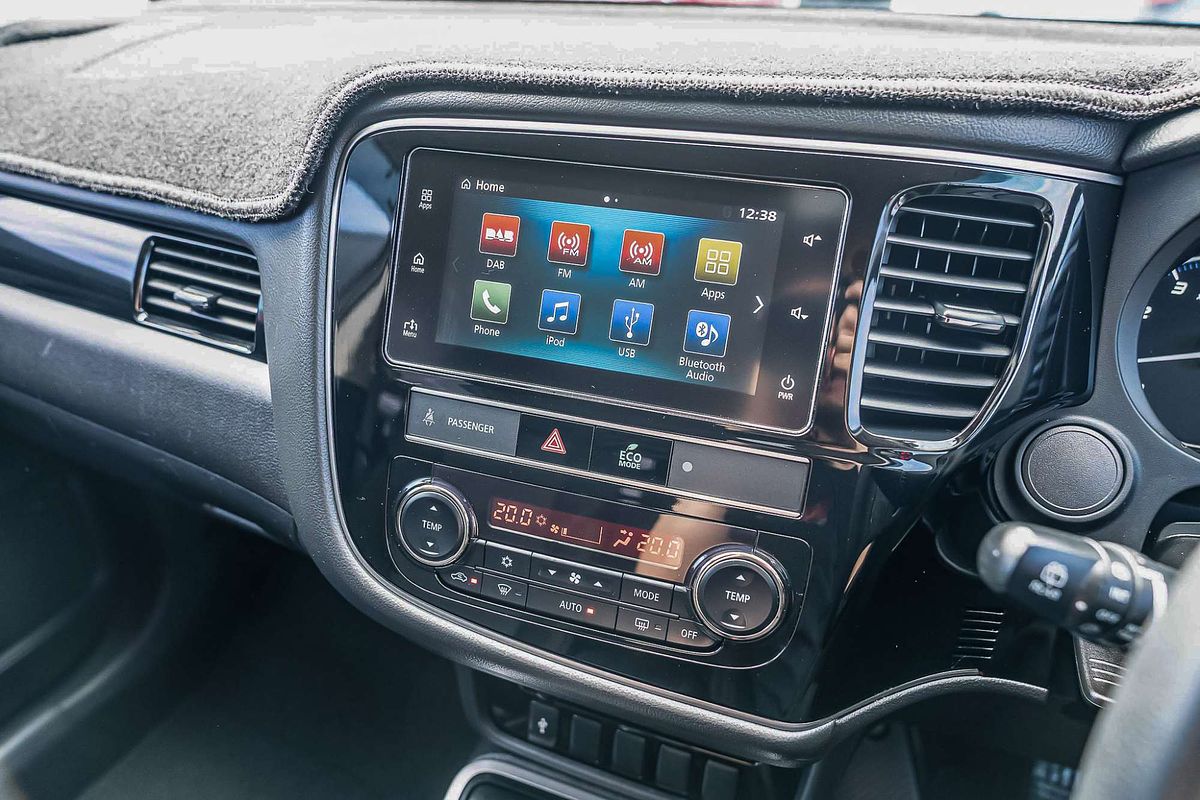 2018 Mitsubishi Outlander ES ZL