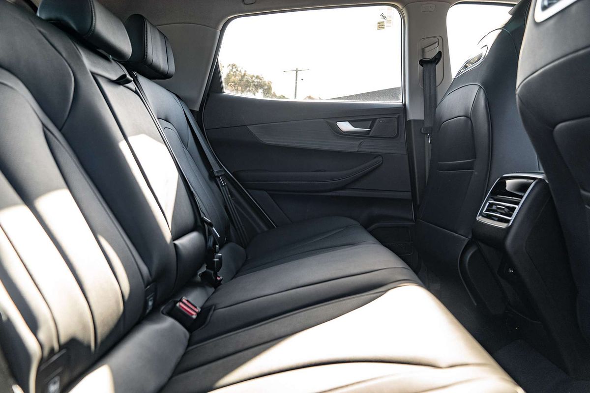 2025 Chery Tiggo 8 Super Hybrid Ultimate T31