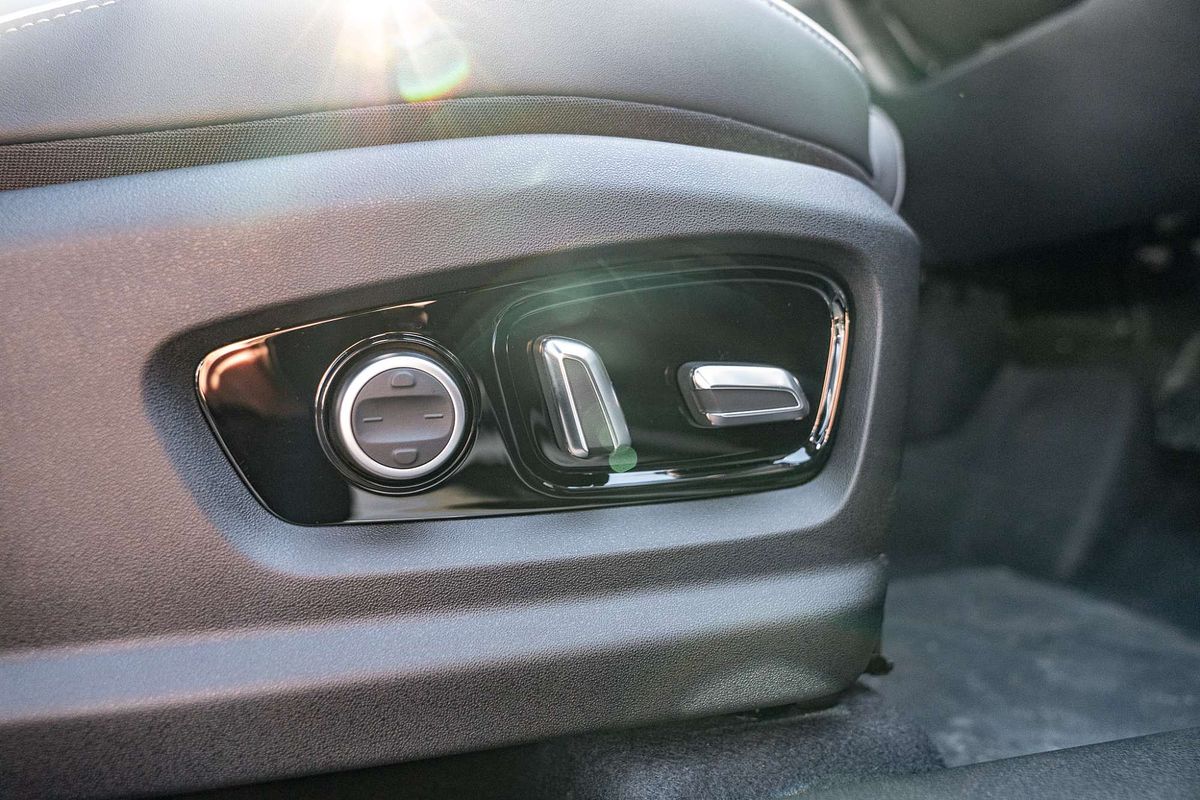 2025 Chery Tiggo 8 Super Hybrid Ultimate T31