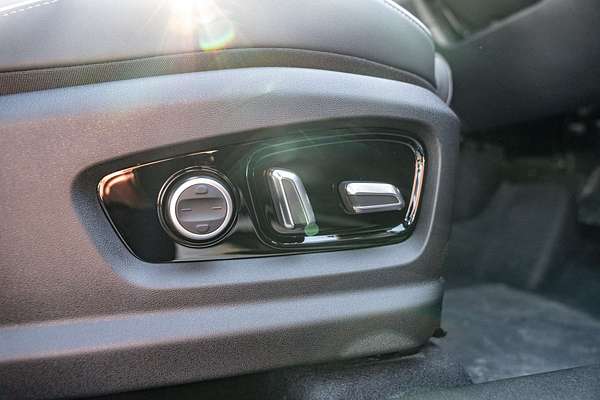 2025 Chery Tiggo 8 Super Hybrid Ultimate T31