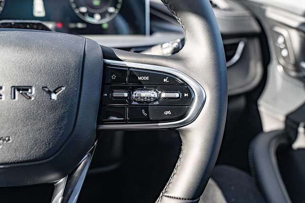 2025 Chery Tiggo 8 Super Hybrid Ultimate T31