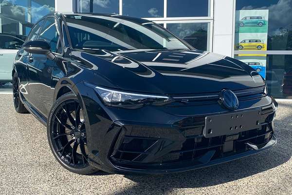 2025 Volkswagen Golf R Black Edition 8.5