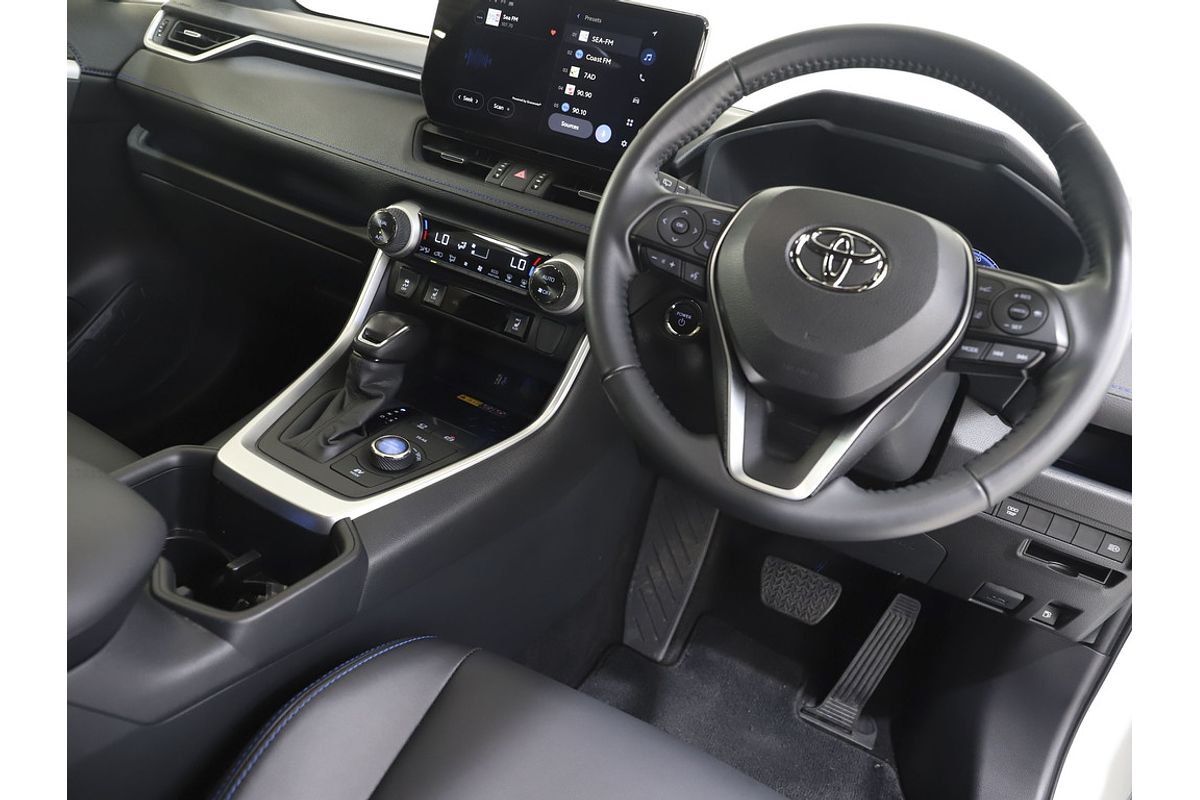RAV4 Hybrid XSE (AWD) 2.5L Auto CVT 5 Door Wagon 4B27050 001