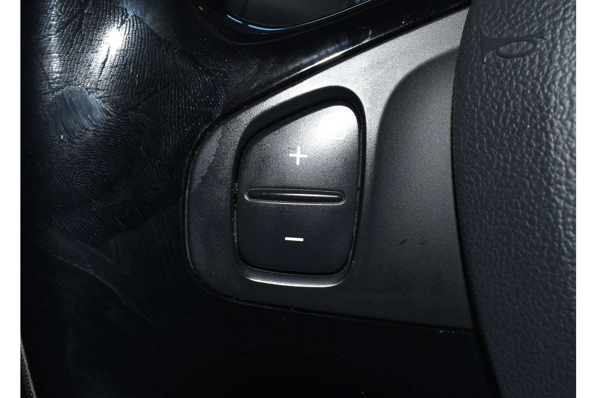 2016 Renault Clio Expression IV B98