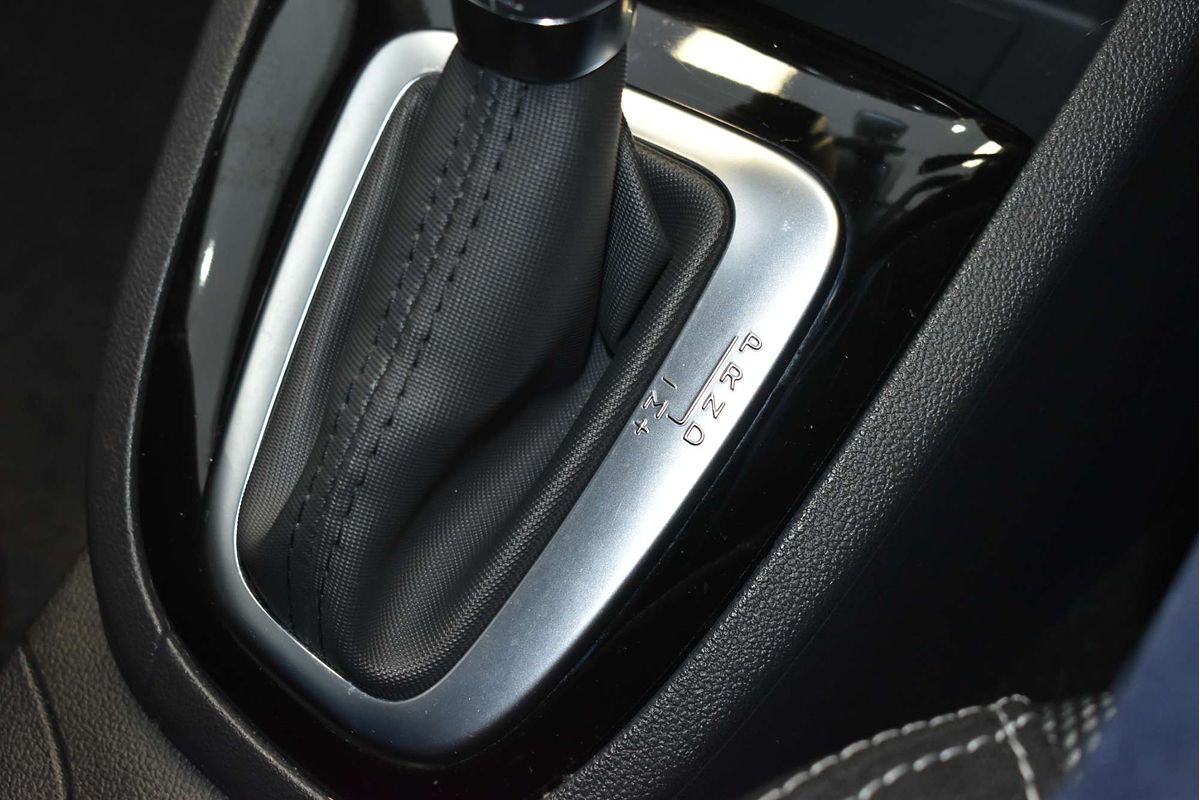2016 Renault Clio Expression IV B98