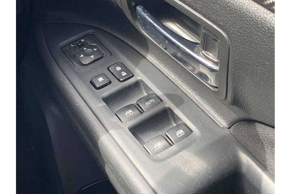 2018 Mitsubishi Outlander ES ADAS ZL