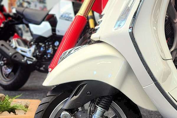 2020 Vespa PRIMAVERA 50 4T