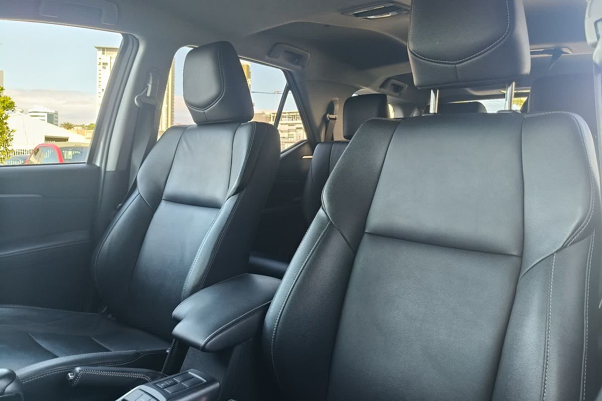 2020 Toyota Fortuner Crusade GUN156R