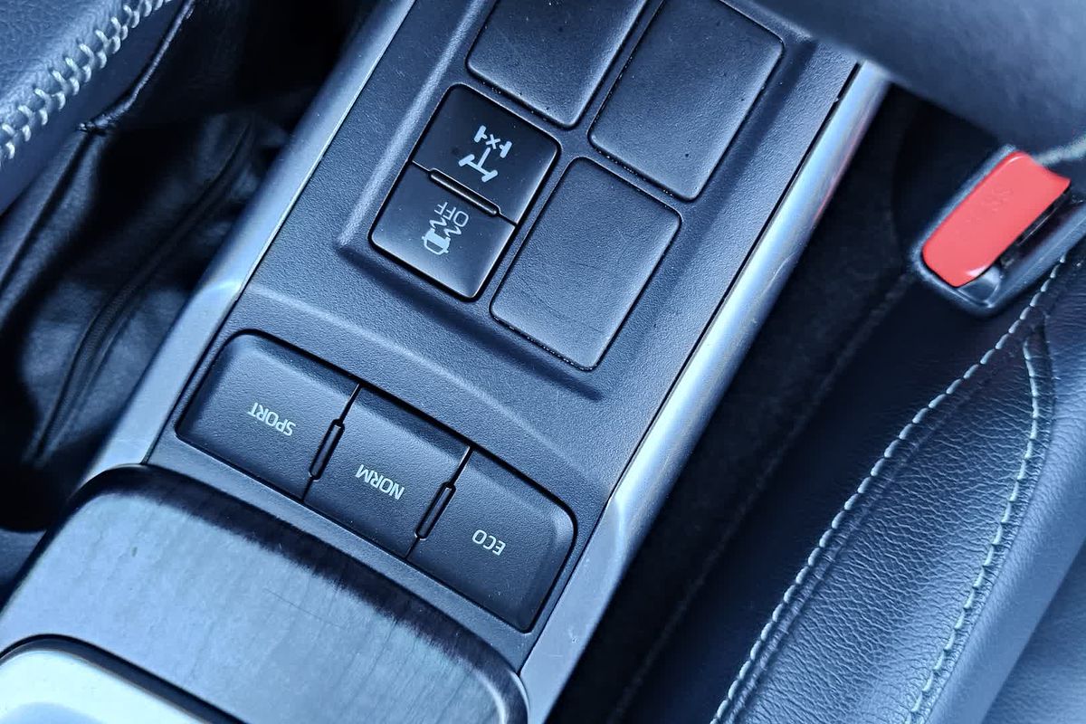 2020 Toyota Fortuner Crusade GUN156R