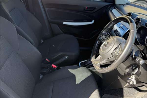 2020 Suzuki Swift GL Navigator AZ