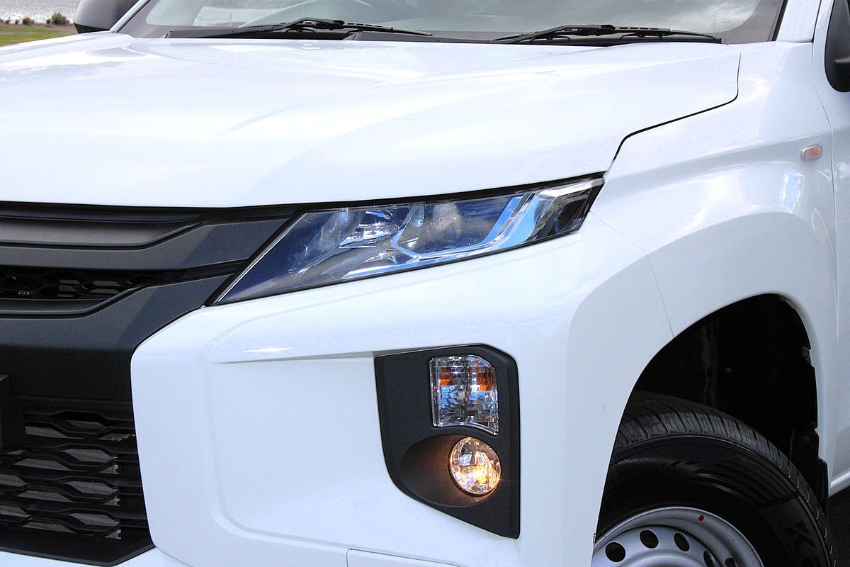 2022 Mitsubishi Triton GLX MR Rear Wheel Drive