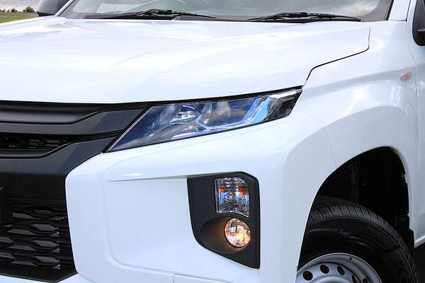 2022 Mitsubishi Triton GLX MR Rear Wheel Drive