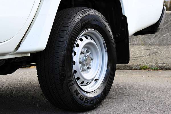 2022 Mitsubishi Triton GLX MR Rear Wheel Drive