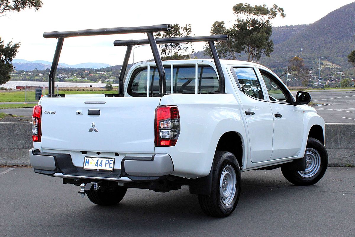 2022 Mitsubishi Triton GLX MR Rear Wheel Drive