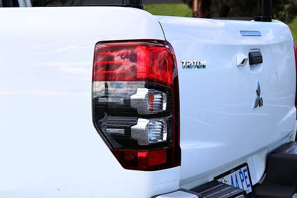2022 Mitsubishi Triton GLX MR Rear Wheel Drive