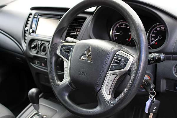 2022 Mitsubishi Triton GLX MR Rear Wheel Drive