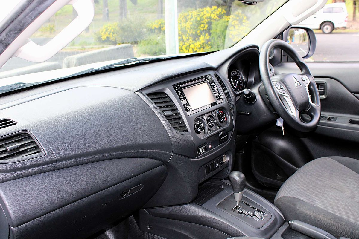 2022 Mitsubishi Triton GLX MR Rear Wheel Drive